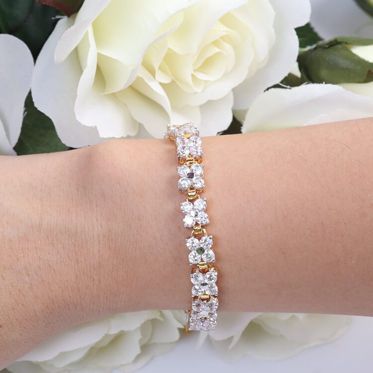 Diamond Tennis Bracelet Crown Auctions - Luxury Jewellery